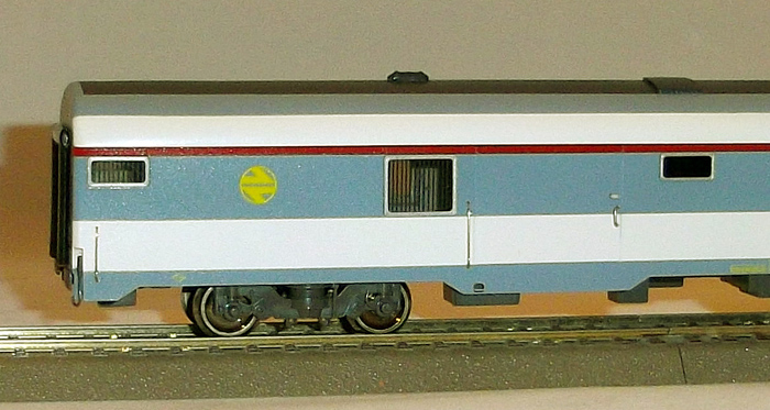 dg9